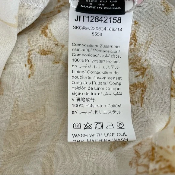 NWT SHEIN Milkmaid Top Size Small - Picture 10 of 11